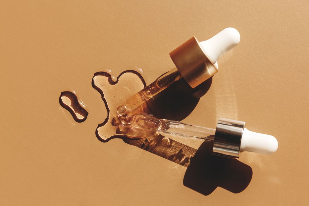 How To Use Grapeseed Oil On Your Skin, According To Dermatologists Saint Jane Beauty